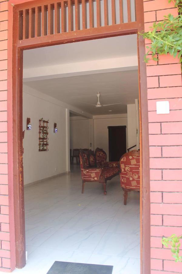 ג'פנה Tony'S Garden House Back Packers Inn מראה חיצוני תמונה