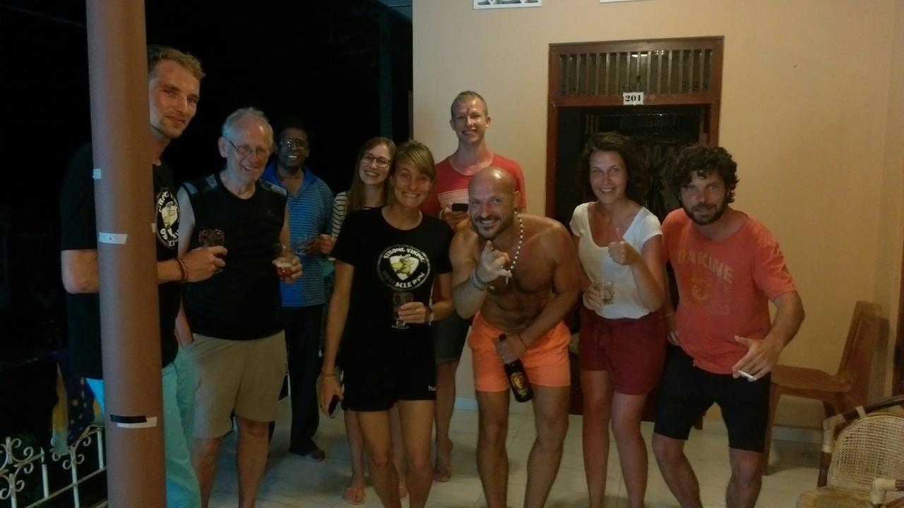 ג'פנה Tony'S Garden House Back Packers Inn מראה חיצוני תמונה