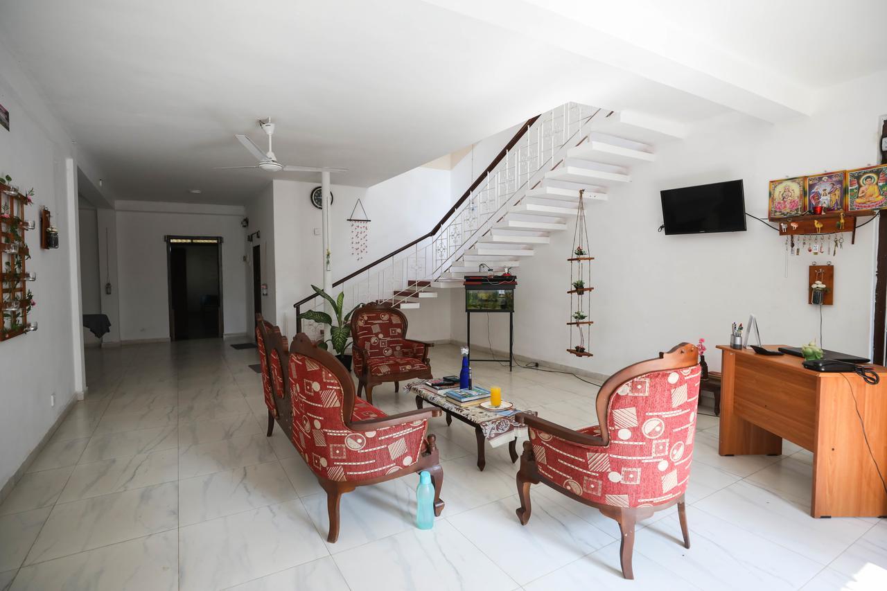 ג'פנה Tony'S Garden House Back Packers Inn מראה חיצוני תמונה